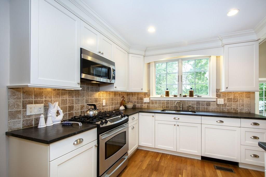 38 Reservoir Road Cohasset, MA 02025 - Photo 11 of 38 Gallery Image 11