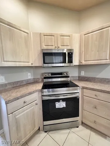 $1,200 | 2449 Daniel Avenue North, Lehigh Acres, FL 33971