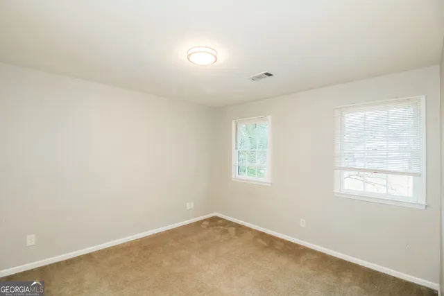 $299,000 | 1672 Briarbend Court, Stone Mountain, GA 30088