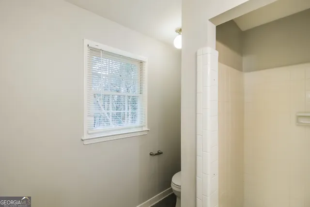 $299,000 | 1672 Briarbend Court, Stone Mountain, GA 30088