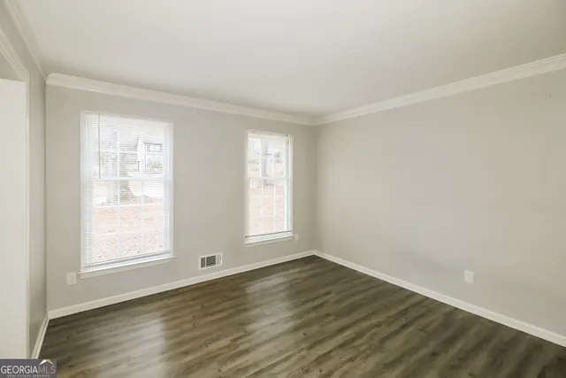 $299,000 | 1672 Briarbend Court, Stone Mountain, GA 30088