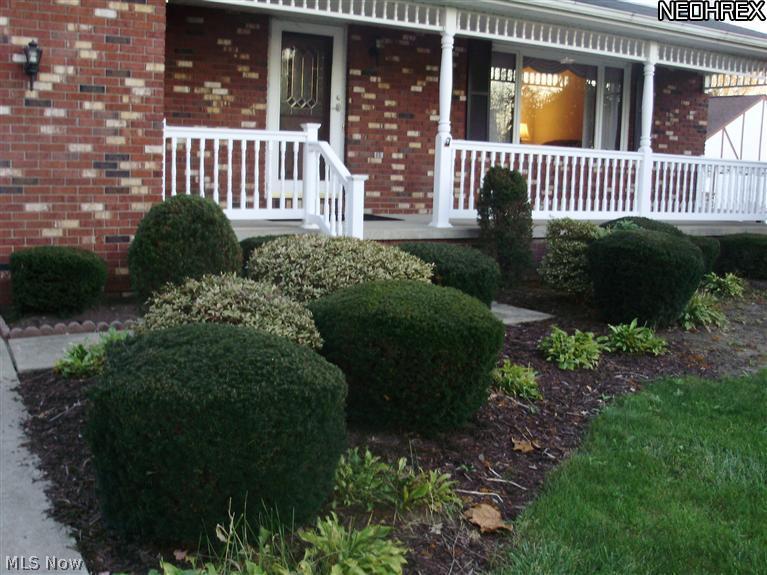7165 Oberlin Road Amherst, OH 44001 - Photo 2 of 22 Gallery Image 2