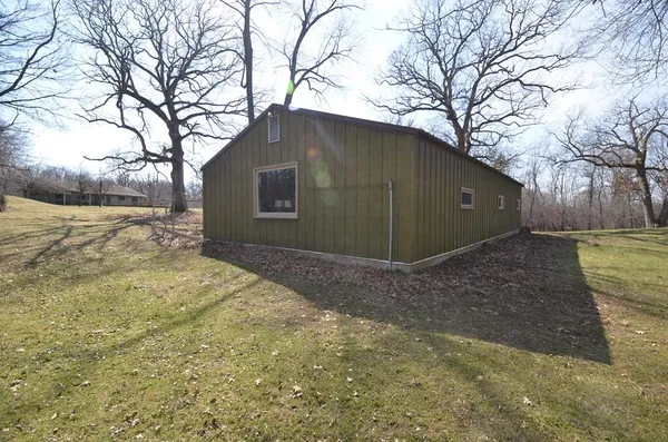 $579,900 | W9498 Highway 18, Oakland, WI 53523