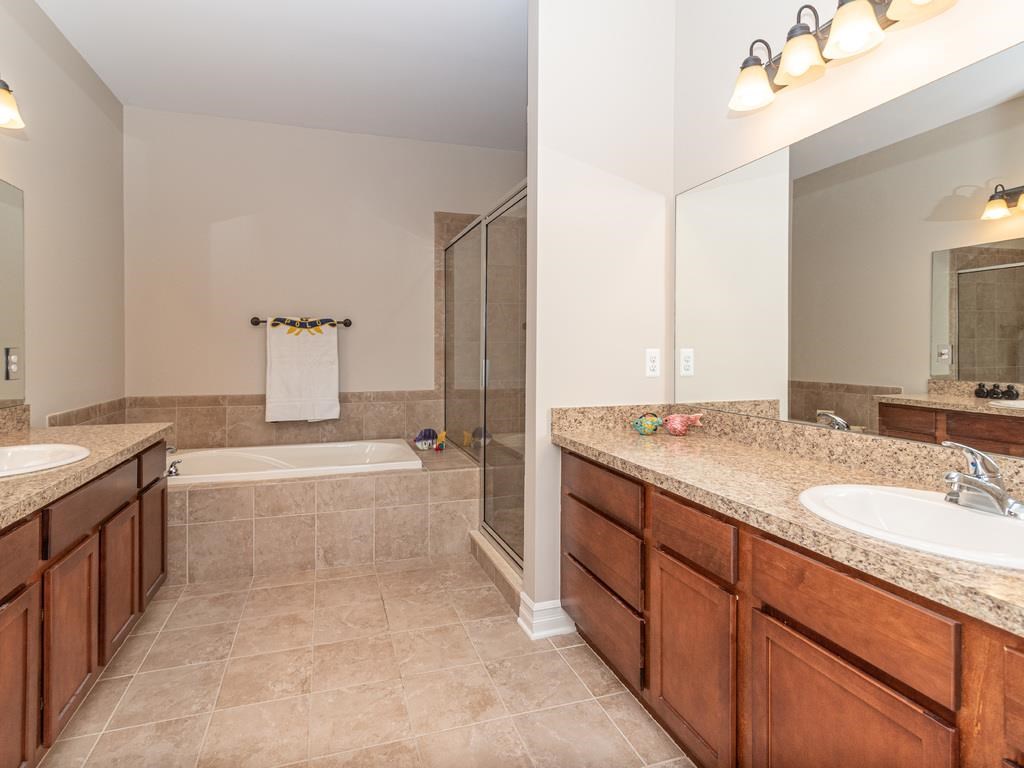 609 Mountain Circle Rochester, MI 48306 - Photo 44 of 73 50066094-43.JPG