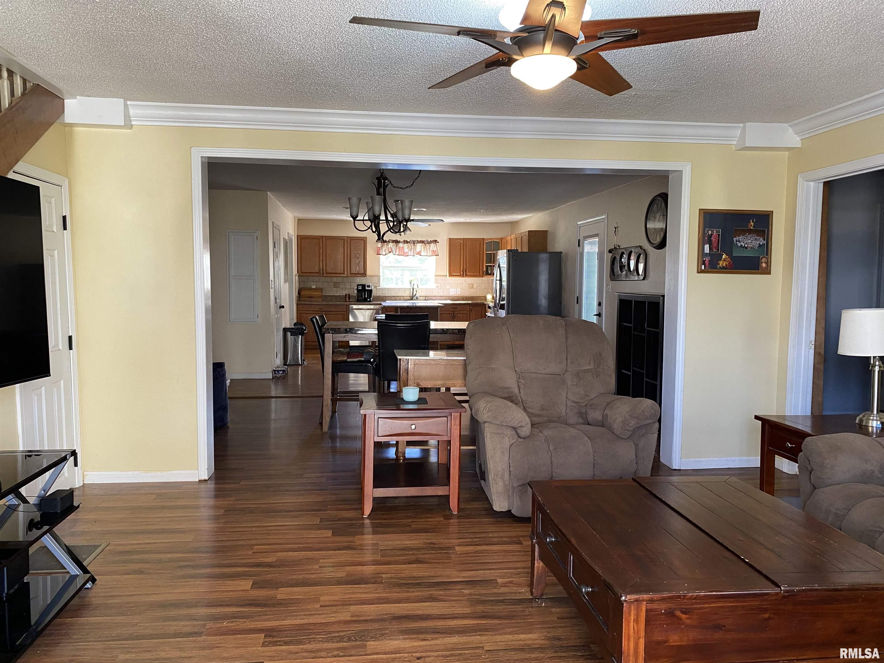 407 North Howard Street Ava, IL 62907 - Photo 6 of 27 Gallery Image 6