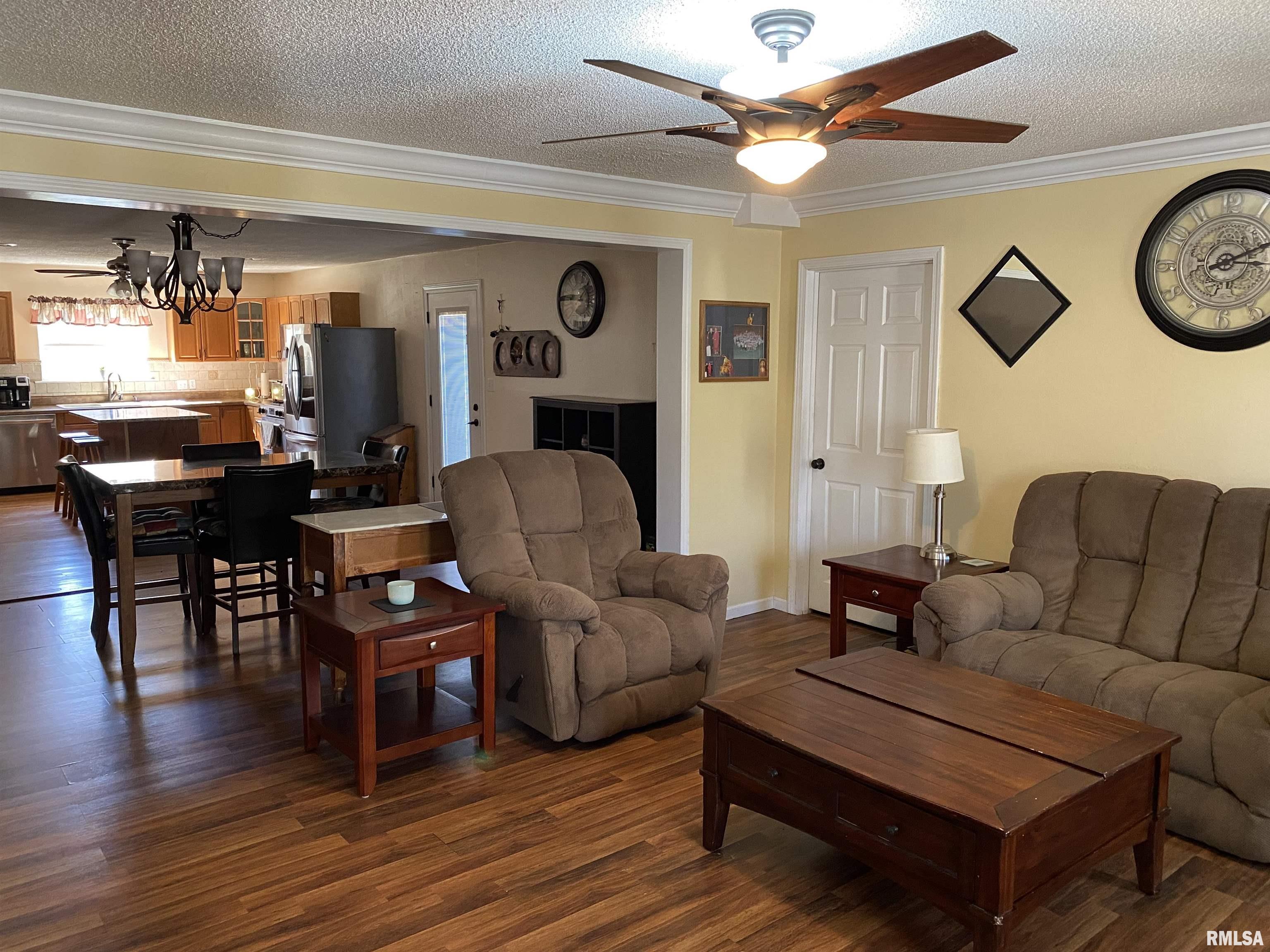 407 North Howard Street Ava, IL 62907 - Photo 7 of 27 Gallery Image 7