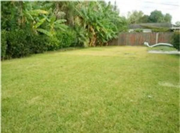 $1,900 | 11806 Hillcroft Avenue, Houston, TX 77035