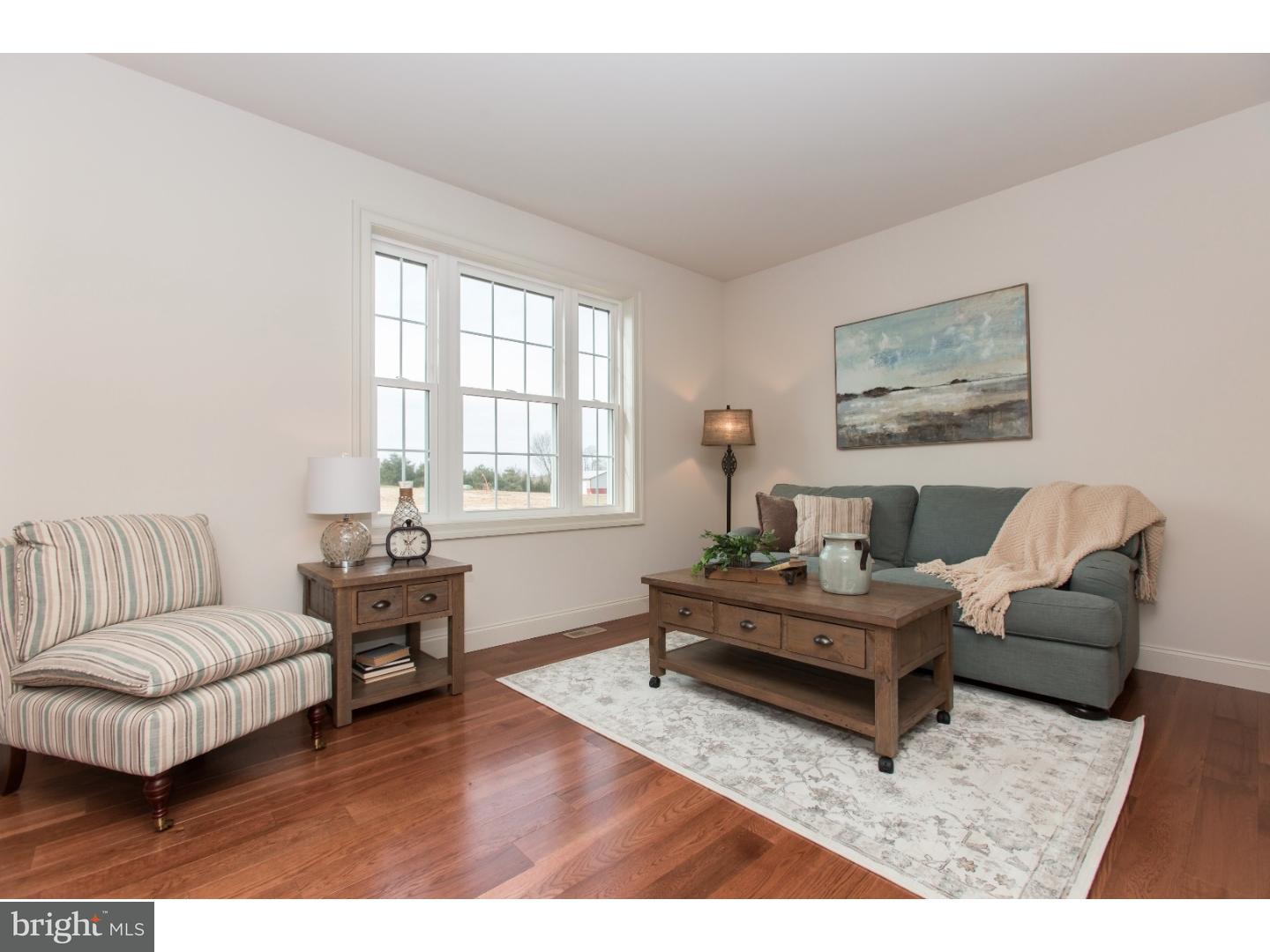 6 Forest Gump Road Landenberg, PA 19350 - Photo 5 of 25 Living Room