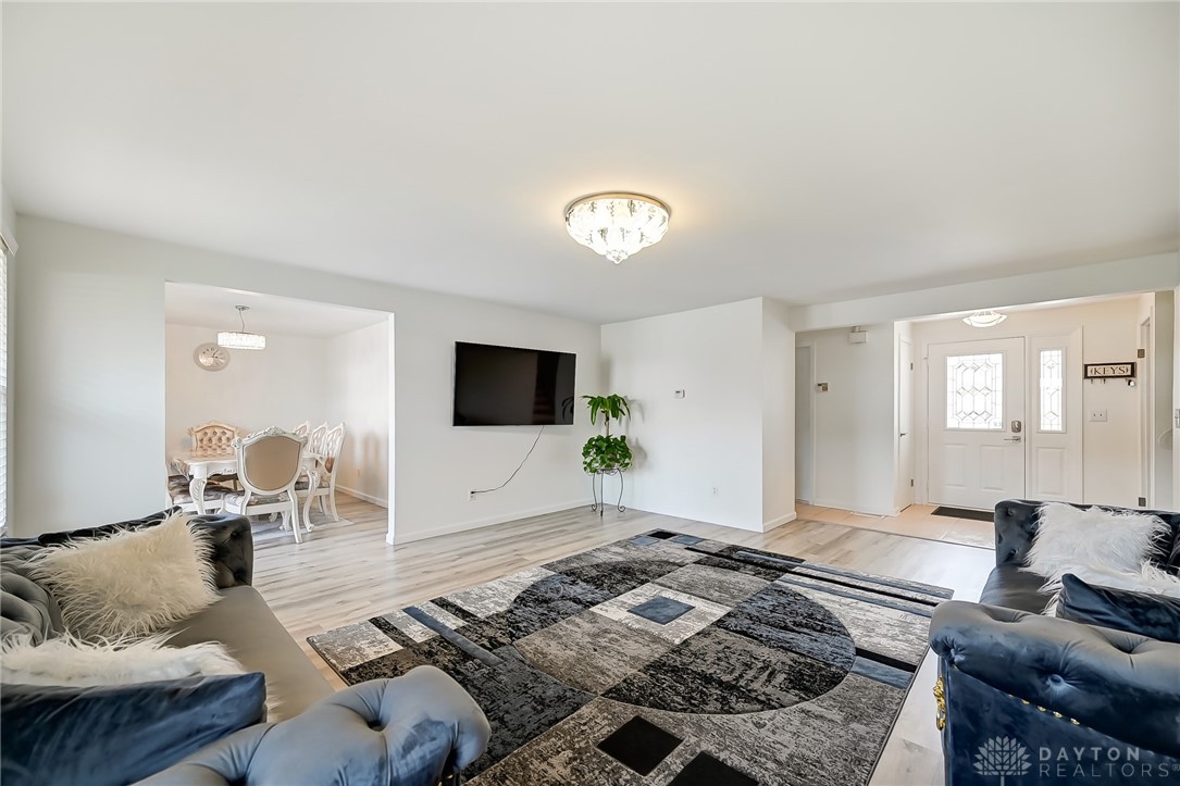 5917 Charlesgate Road Dayton, OH 45424 - Photo 11 of 45 Gallery Image 11