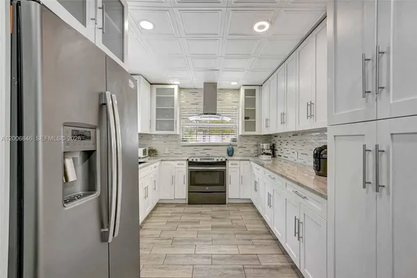 $3,500 | 18600 Northeast 7th Court, North Miami Beach, FL 33179