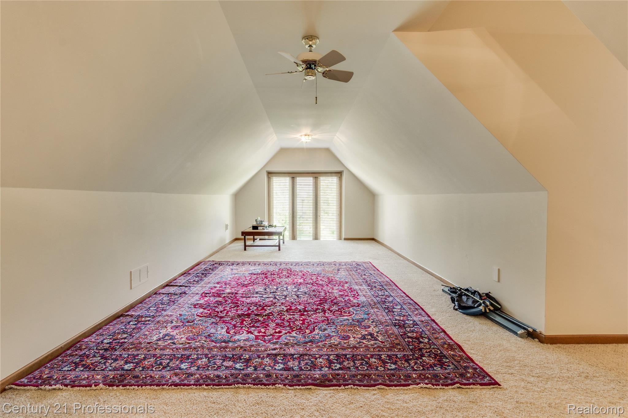 1059 Stony Pointe Boulevard Rochester, MI 48307 - Photo 64 of 74 Interiors (57 of 67).jpg