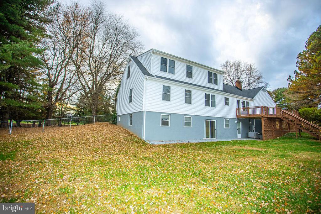 5744 Germantown Road Midland, VA 22728 - Photo 3 of 32 Gallery Image 3