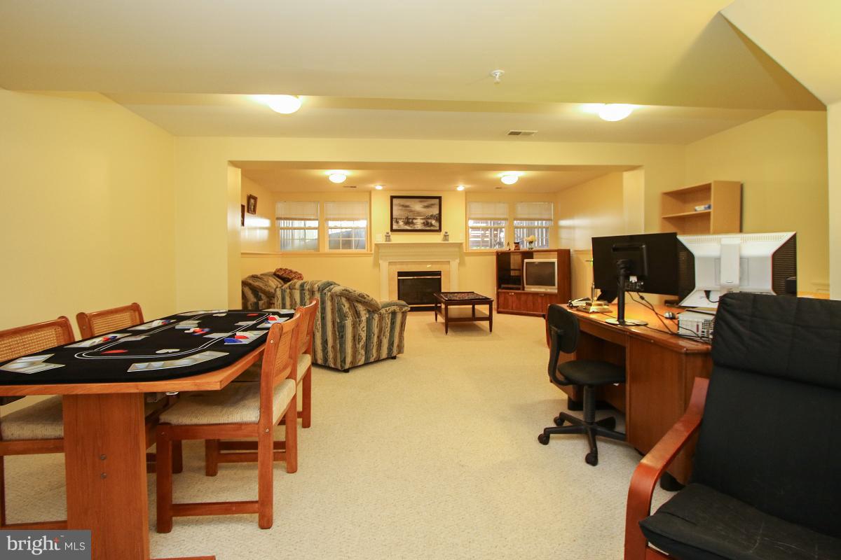 1814 Country Run Way Frederick, MD 21702 - Photo 25 of 30 Interior (General)