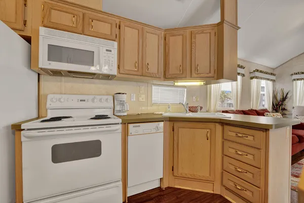 $135,000 | 1219 Thomas Drive, Unit 266, Panama City Beach, FL 32408
