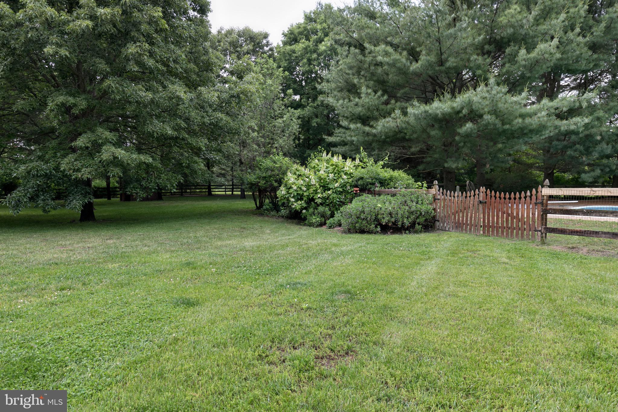 51 Cove Road Moorestown, NJ 08057 - Photo 34 of 40