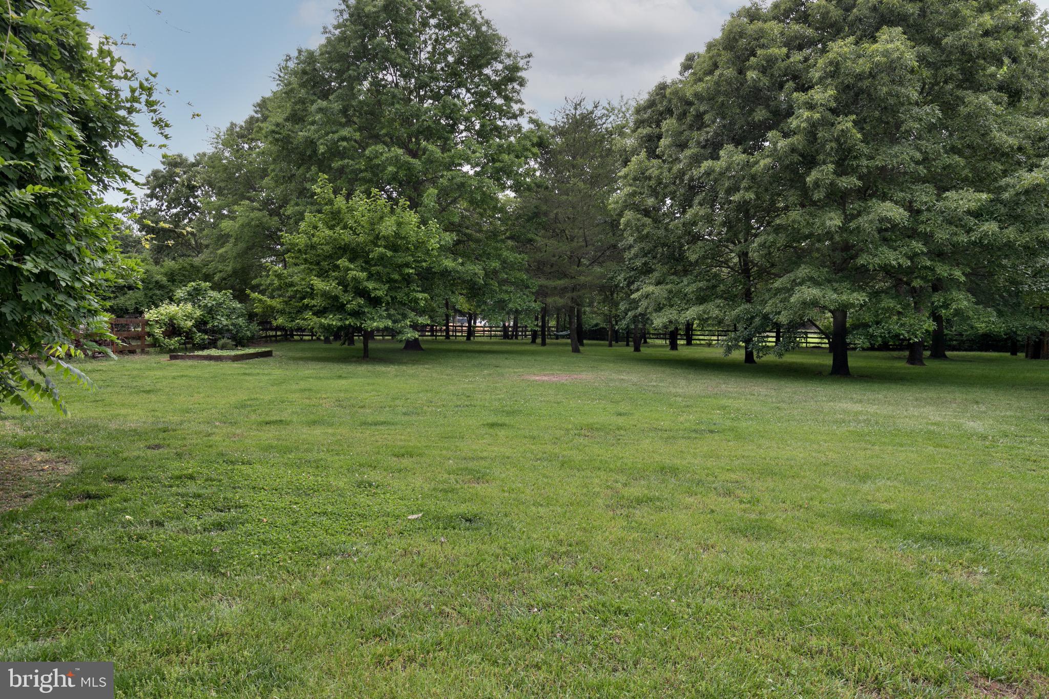 51 Cove Road Moorestown, NJ 08057 - Photo 35 of 40