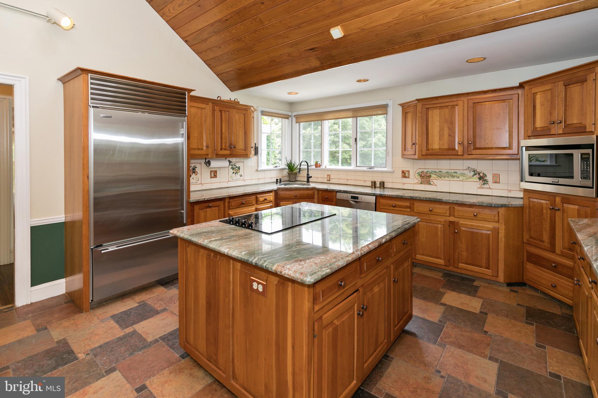 51 Cove Road Moorestown, NJ 08057 - Photo 5 of 40