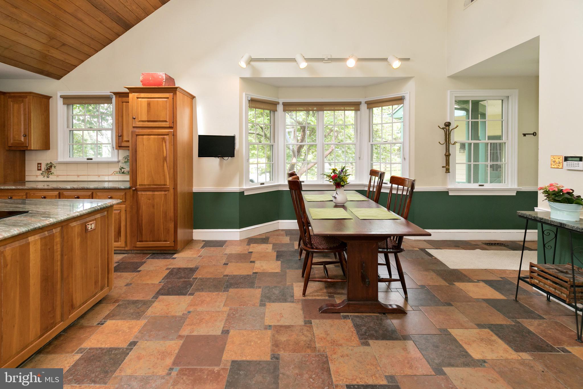51 Cove Road Moorestown, NJ 08057 - Photo 6 of 40