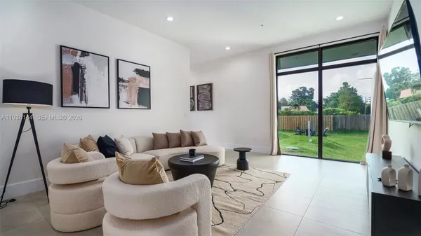 $23,995 | 11911 Northwest 2nd Street, Plantation, FL 33325