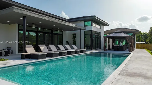 $24,995 | 11911 Northwest 2nd Street, Plantation, FL 33325