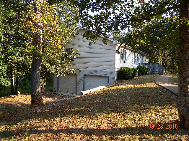 90 Tolley Road Hardy, VA 24101 - Photo 3 of 17 Left side