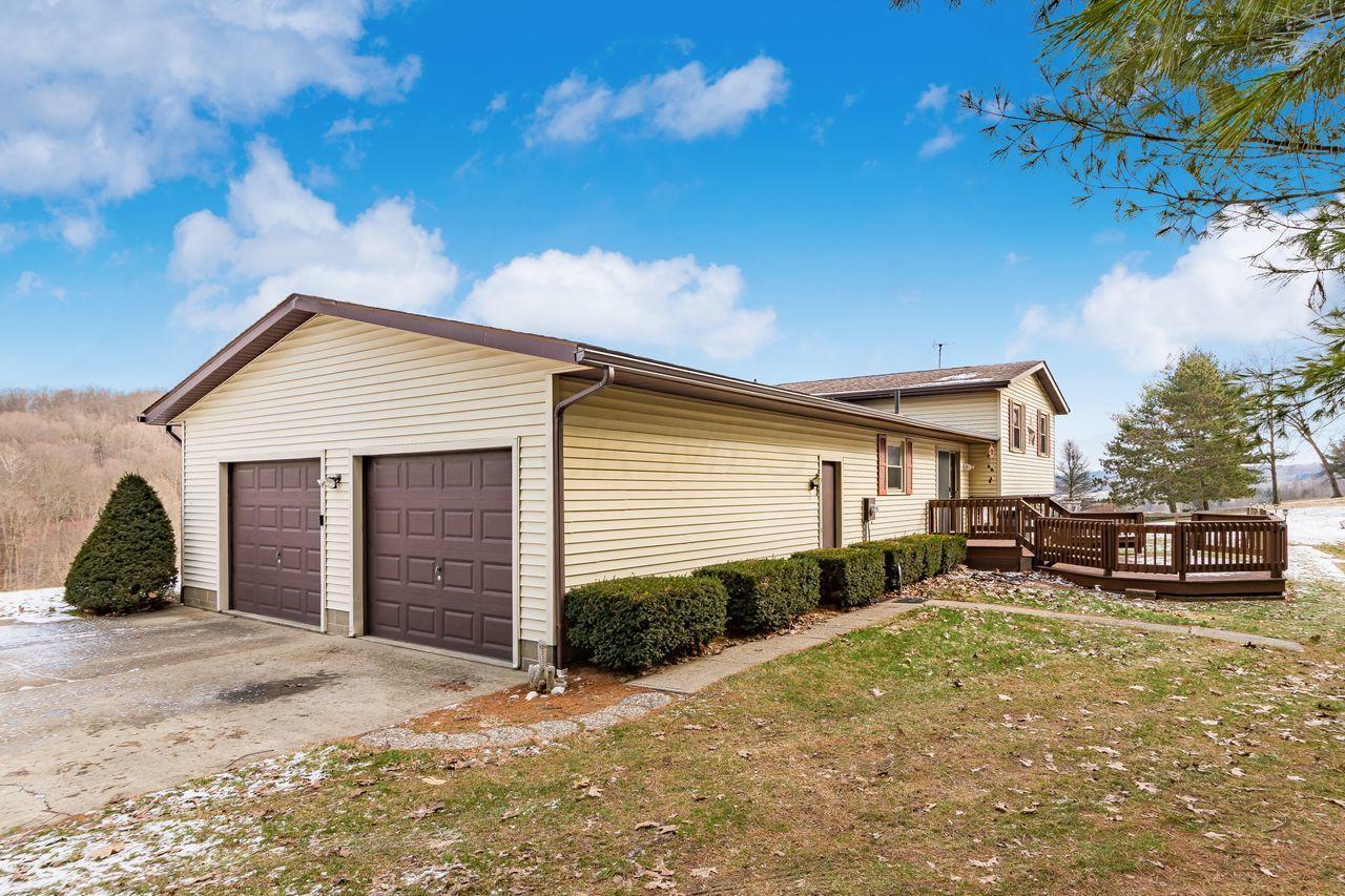 10025 Catt Road Newark, OH 43055 - Photo 5 of 48 Gallery Image 5