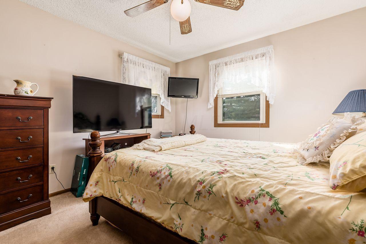 10025 Catt Road Newark, OH 43055 - Photo 9 of 48 Gallery Image 9