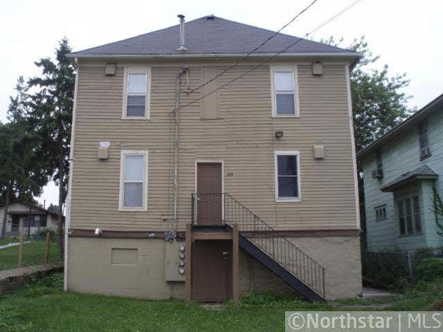 669 Case Street St. Paul, MN 55106 - Photo 2 of 12