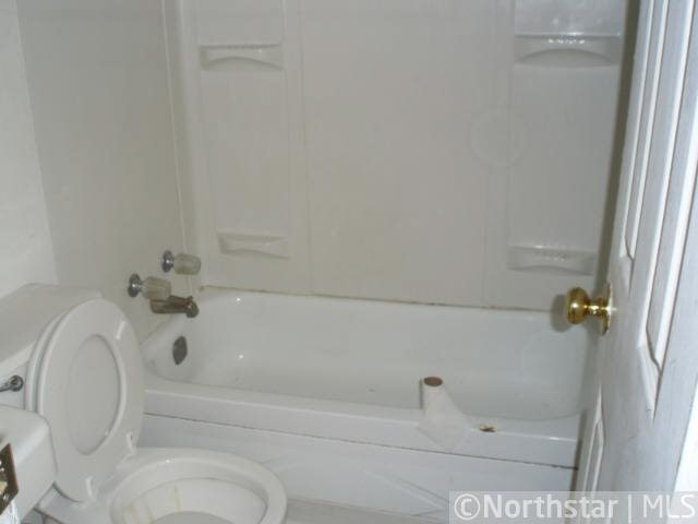669 Case Street St. Paul, MN 55106 - Photo 10 of 12