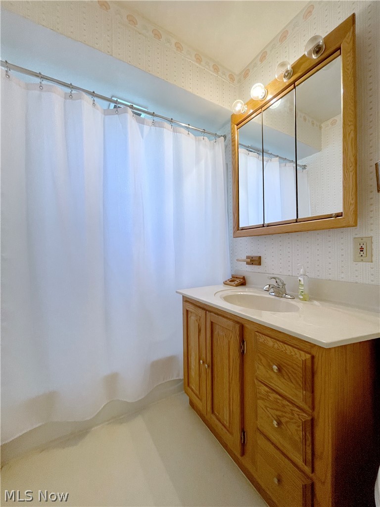6879 Franke Road Middleburg Heights, OH 44130 - Photo 18 of 30