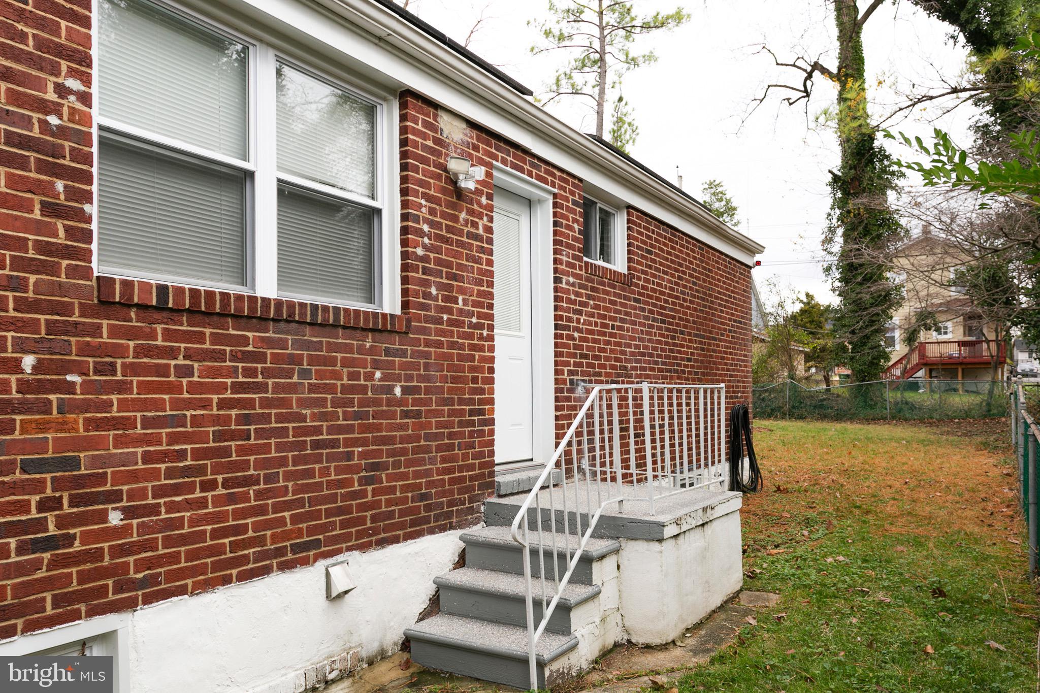 2919 Fendall Road Baltimore, MD 21207 - Photo 18 of 20 Side Entrance