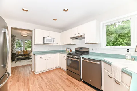 $479,900 | 9212 South 41st Street, Franklin, WI 53132