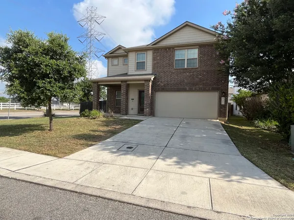 $1,750 | 8403 Blackstone Cove, Converse, TX 78109