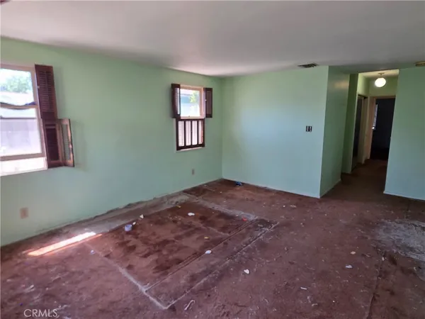$749,500 | 7446 Dempsey Avenue, Lake Balboa, CA 91406