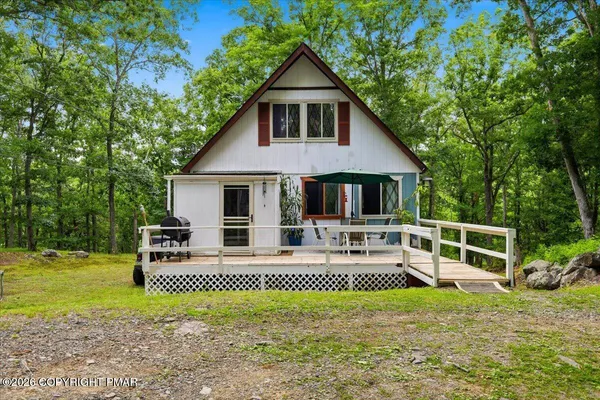 $169,000 | 133 Oxford Street, Bushkill, PA 18324