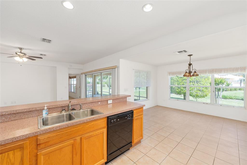 9210 Southeast 118th Loop Summerfield, FL 34491 - Photo 17 of 56