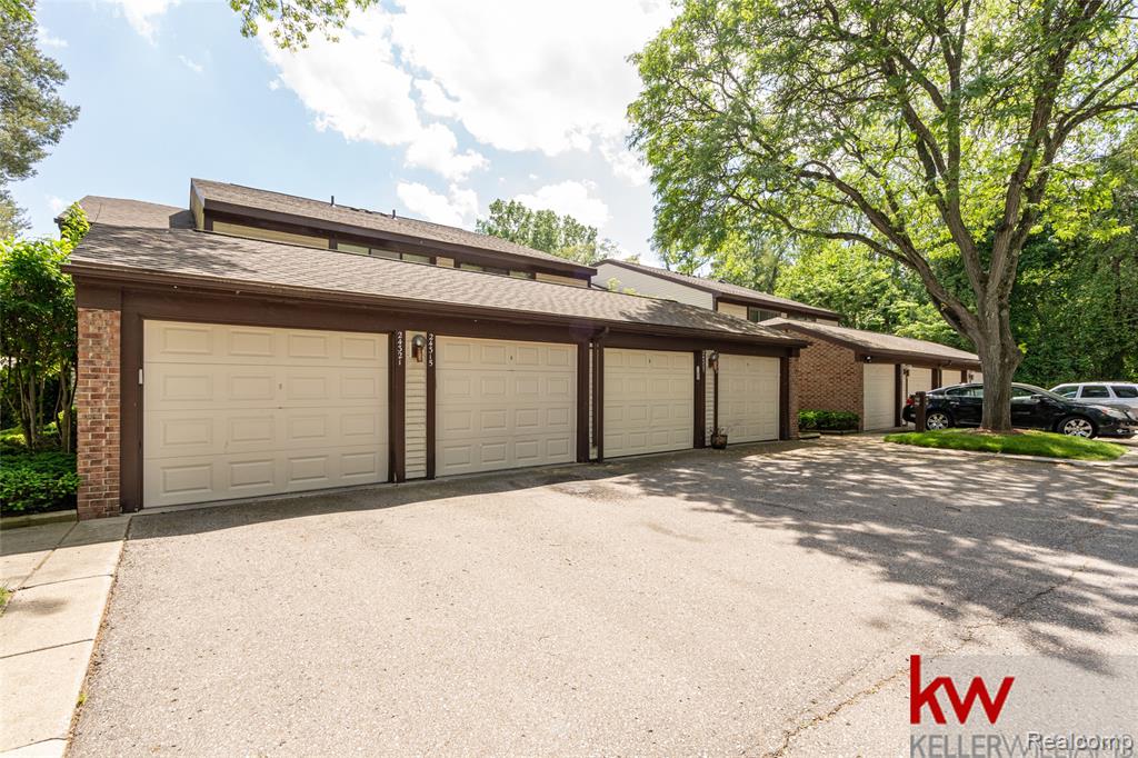 24327 Evergreen Road Southfield, MI 48075 - Photo 2 of 28 Gallery Image 2
