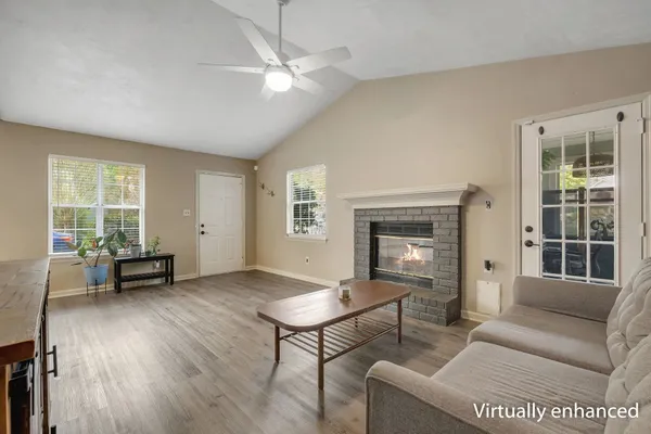$2,400 | 1552 Cinnamon Bear Circle, Tallahassee, FL 32311