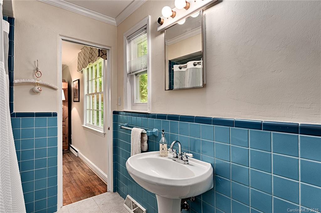 15 Park Road Asheville, NC 28803 - Photo 11 of 18 Gallery Image 11
