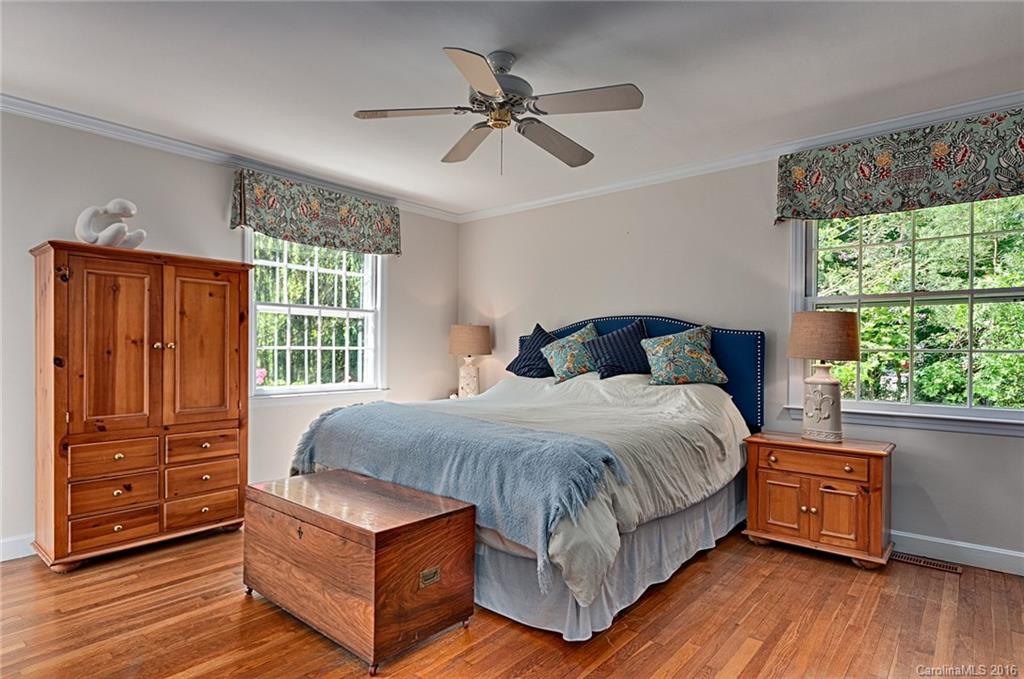 15 Park Road Asheville, NC 28803 - Photo 12 of 18 Gallery Image 12