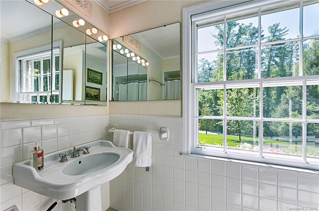 15 Park Road Asheville, NC 28803 - Photo 13 of 18 Gallery Image 13