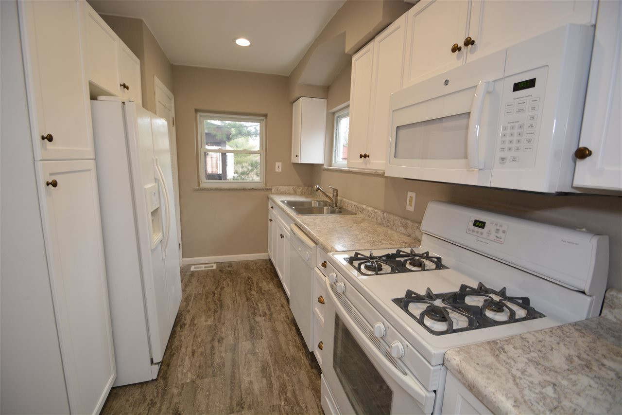 130 Kennedy Road Covington, KY 41011 - Photo 3 of 30 Gallery Image 3