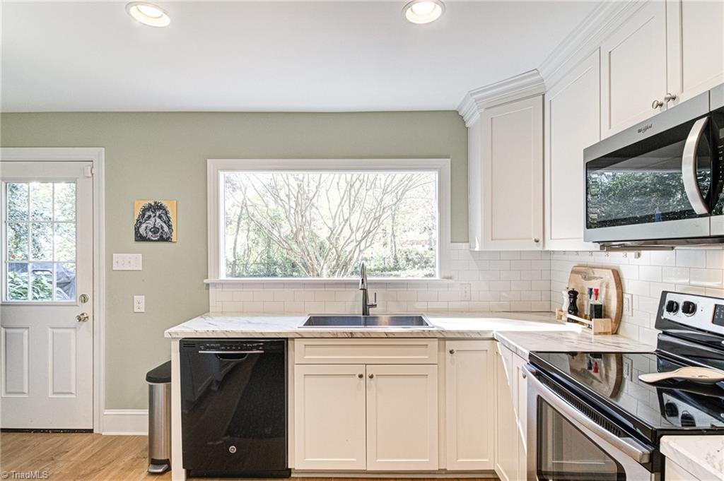 2000 Robinhood Road Winston-Salem, NC 27104 - Photo 6 of 35 Gallery Image 6