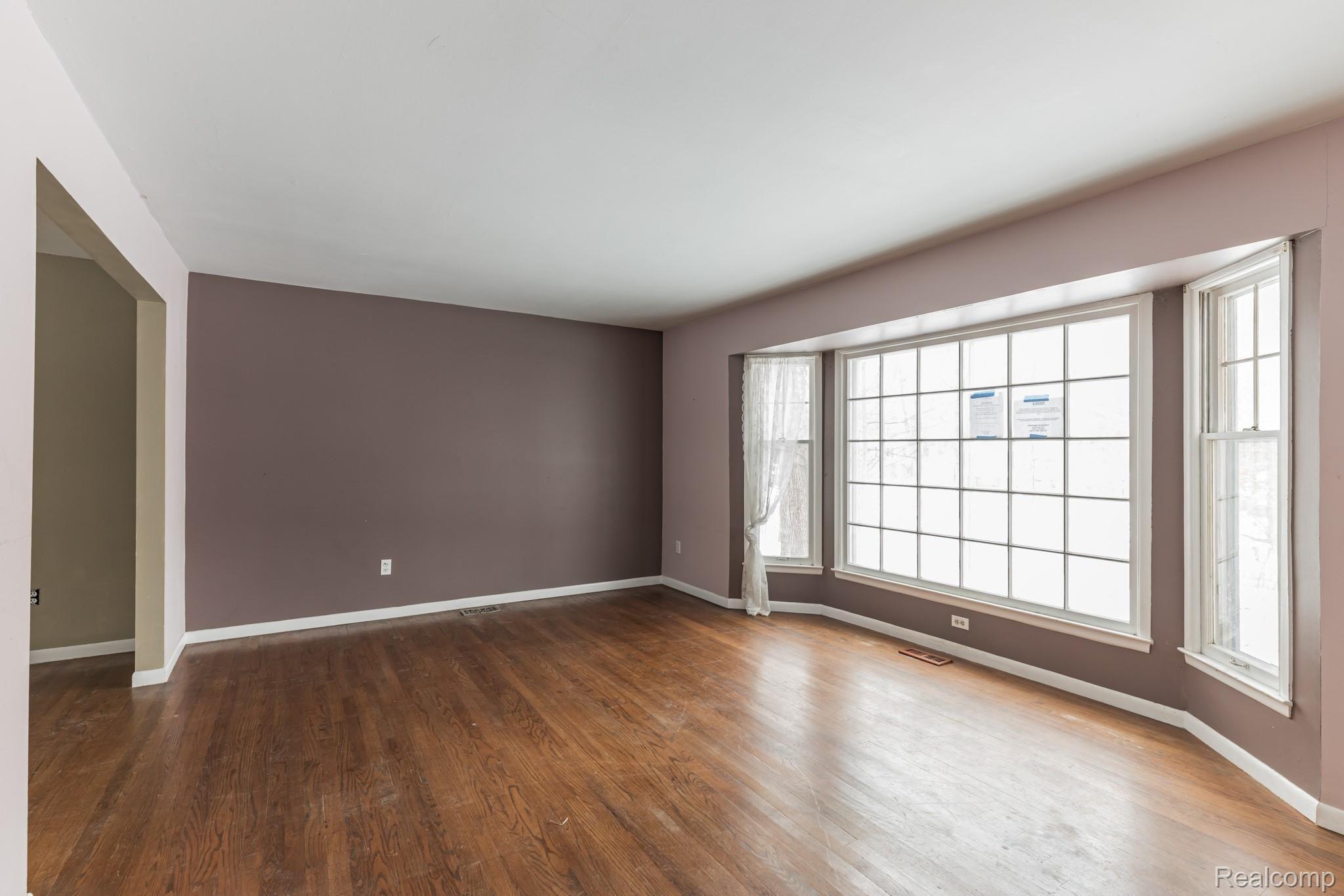 36309 Paddleford Road Farmington, MI 48331 - Photo 9 of 32 9.jpg