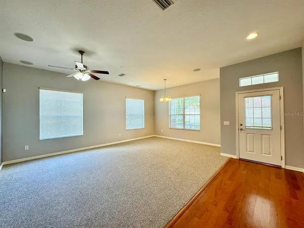 $2,750 | 18205 Fall Creek Drive, Lutz, FL 33558