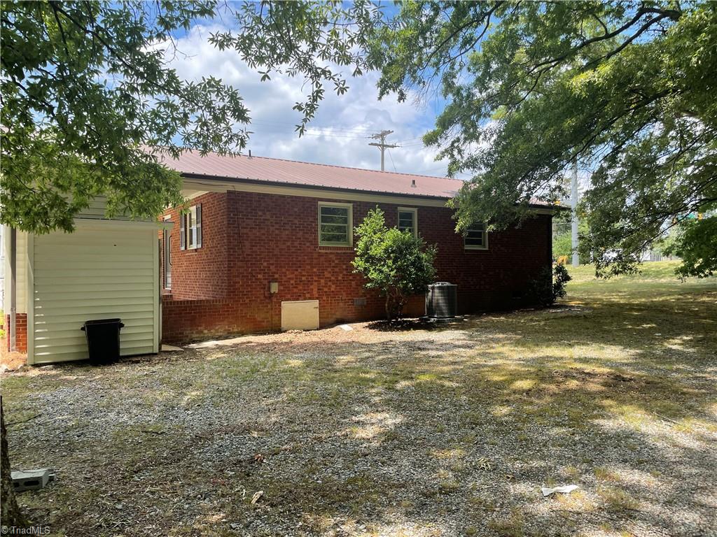 4110 Braddock Road High Point, NC 27265 - Photo 13 of 15 Gallery Image 13