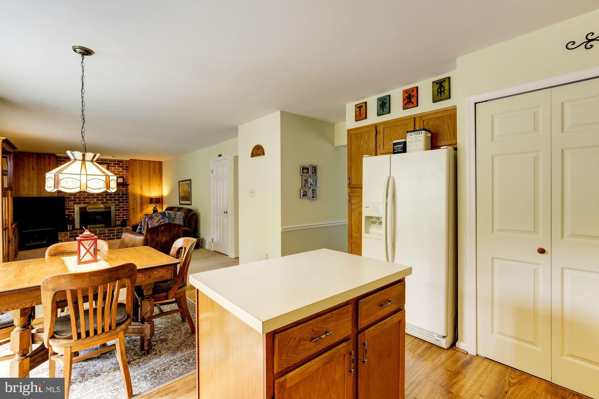 3284 Elmmede Road Ellicott City, MD 21042 - Photo 18 of 51 Kitchen