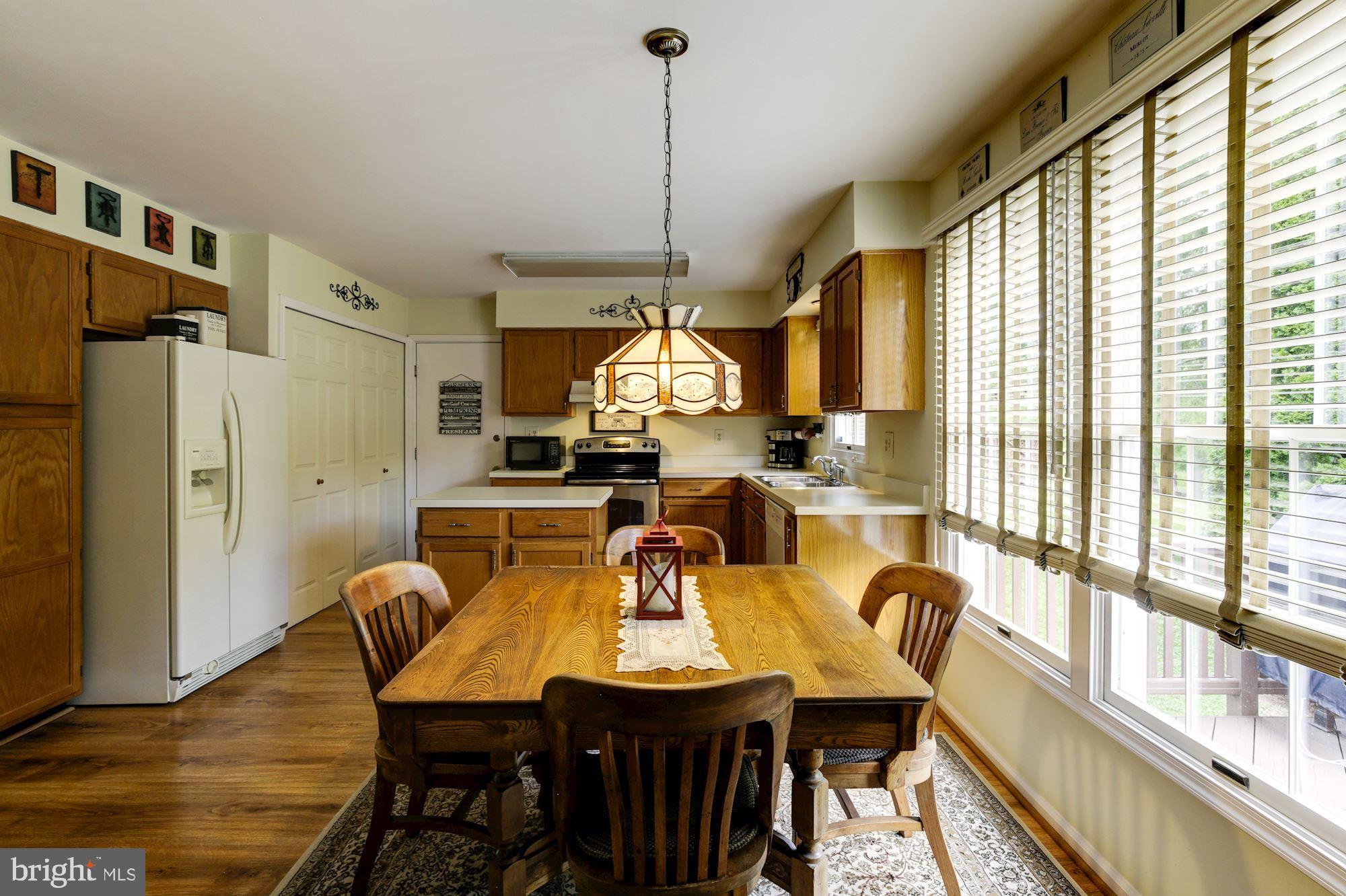 3284 Elmmede Road Ellicott City, MD 21042 - Photo 19 of 51 Breakfast Room