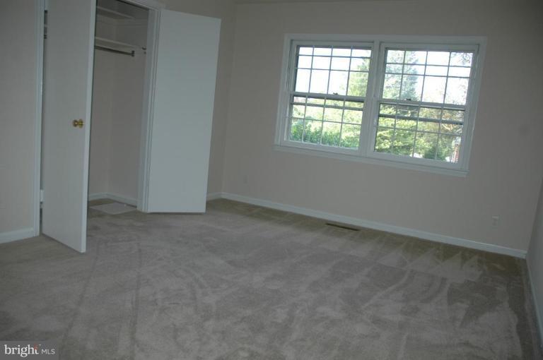 7814 Ontario Road Gainesville, VA 20155 - Photo 11 of 13 Bedroom #3