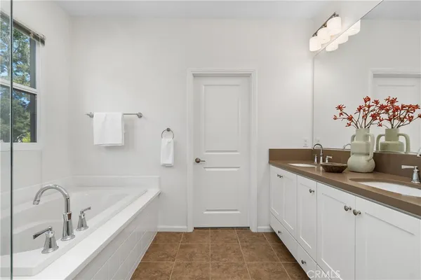 $1,579,888 | 275 Rodeo, Irvine, CA 92602